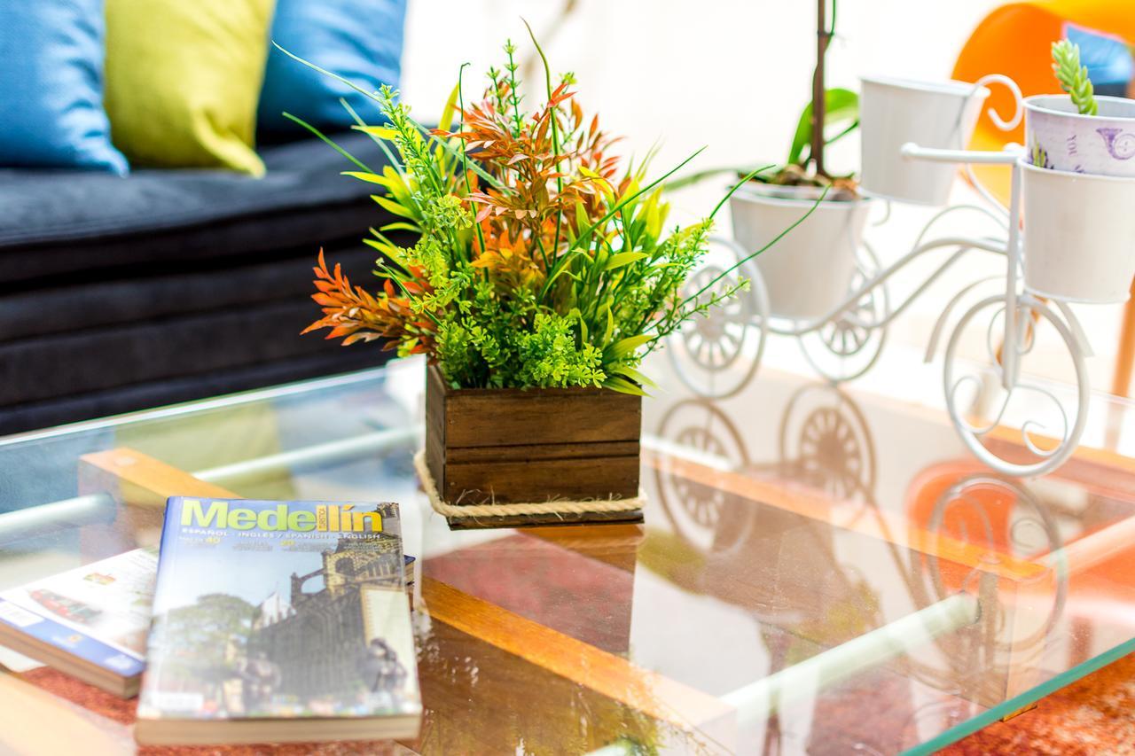 Medellin Backpacker Hostel Экстерьер фото