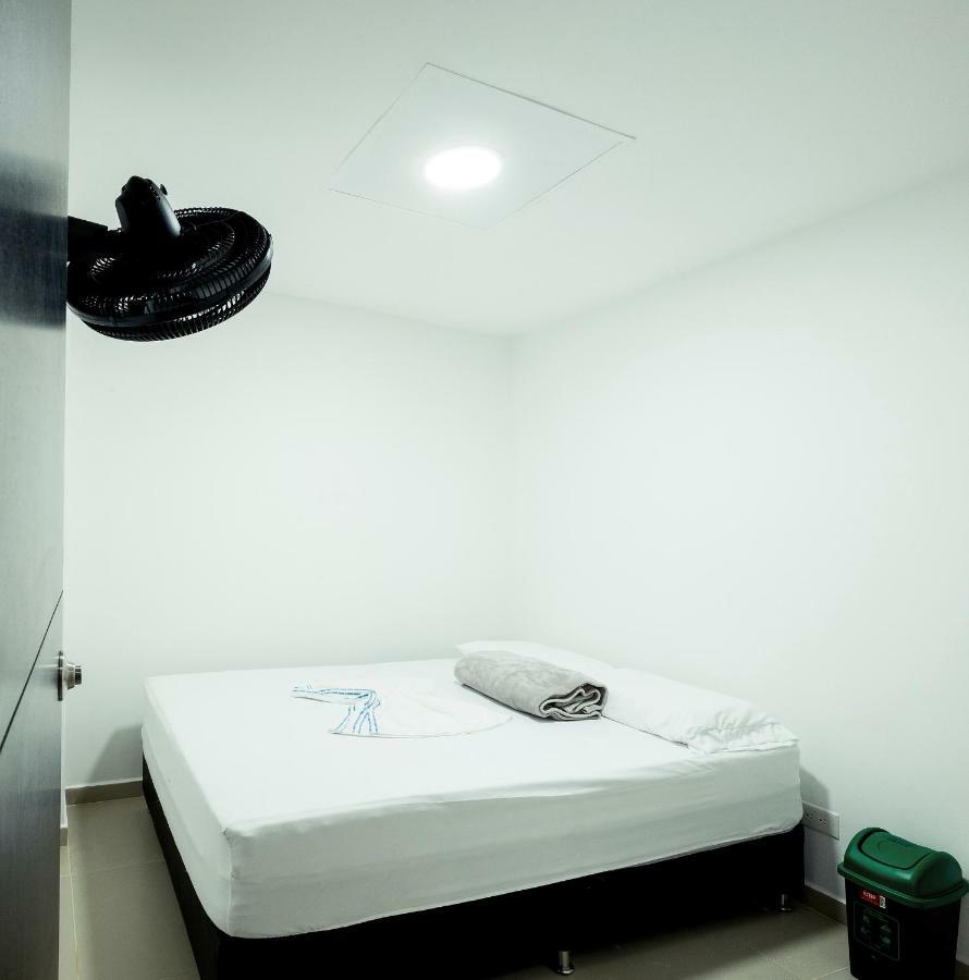 Medellin Backpacker Hostel Экстерьер фото
