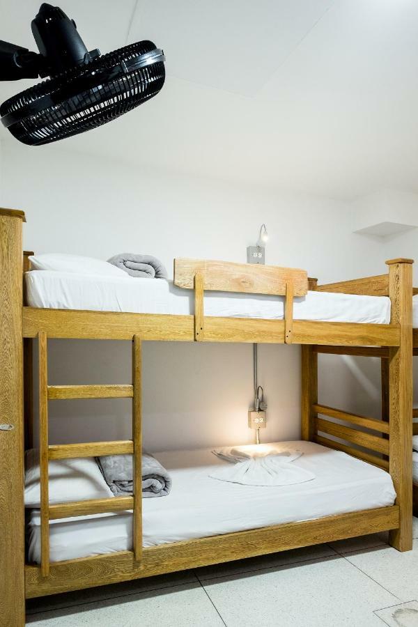 Medellin Backpacker Hostel Экстерьер фото